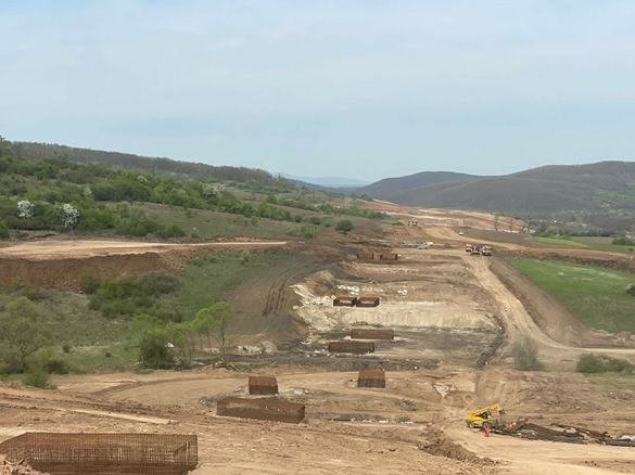 FOTO O asociere de constructori români și turci câștigă viaductele Autostrăzii Transilvania