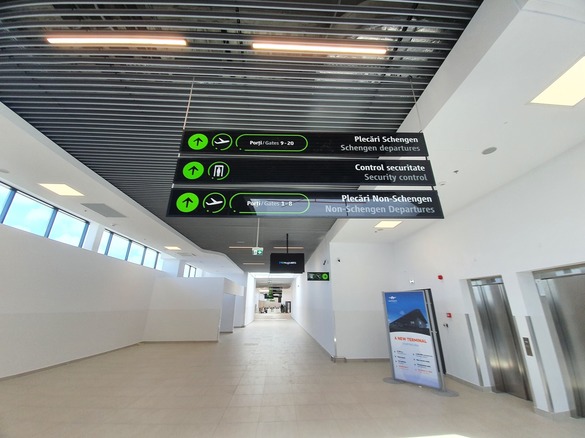 FOTO A fost deschis cel mai modern aeroport din România. Va deveni al doilea din țară după Otopeni