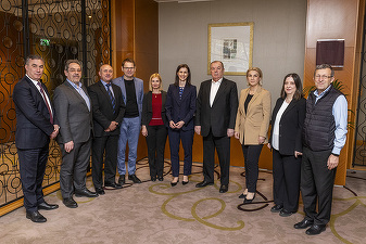 Astra Vagoane Călători va produce tramvaie pentru România licențiate de Siemens. Înțelegere semnată la Budapesta