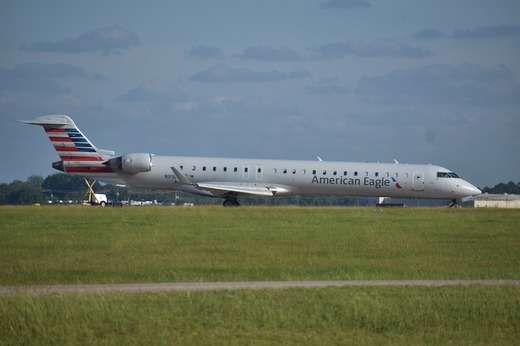 Companiile aeriene mari și sindicatele din sectorul aviatic american cer administrației Biden să nu mai aprobe zboruri suplimentare între China și SUA