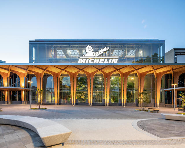 ULTIMA ORĂ Gigantul francez Michelin mută parte din producție din Polonia în România