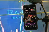 ANALIZĂ - Cum a căzut Tesla