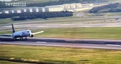 VIDEO Nou incident cu Boeing. Un avion a aterizat fără roata din față pe aeroportul din Istanbul