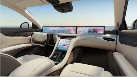 FOTO Primul automobil electric cu autonomie de 1.000 km, vândut în peste 6.000 de exemplare în primele 48 de ore