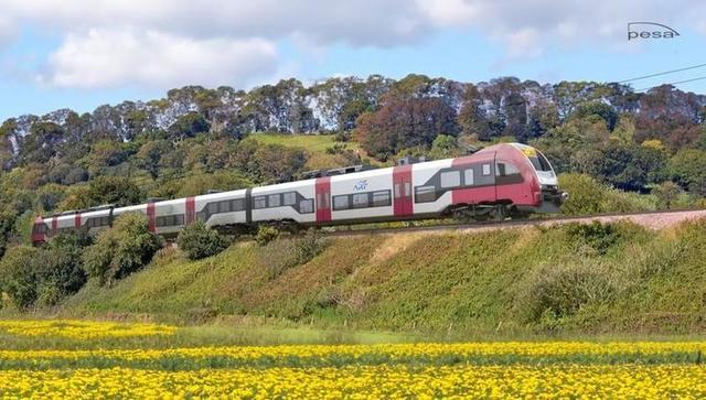 Primul tren nou cumpărat de România în ultimii 20 de ani este tot mai departe de momentul când va circula cu pasageri