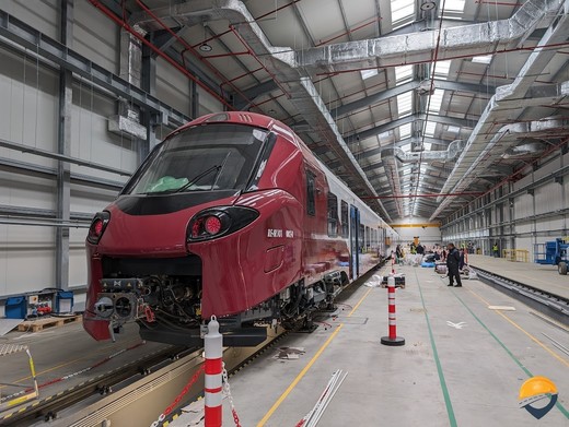 FOTO Primele imagini cu Coradia Stream, trenuri noi care vor pleca de la Gara de Nord. Sunt moderne și arătoase, dar cam zgârcite cu spațiul la clasa a II-a