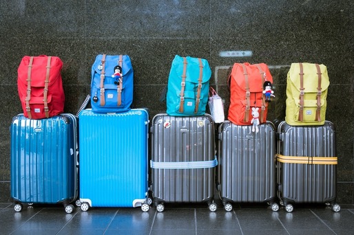 Ryanair, easyJet, Vueling și Volotea - amendate  pentru taxele impuse la bagajele de mână