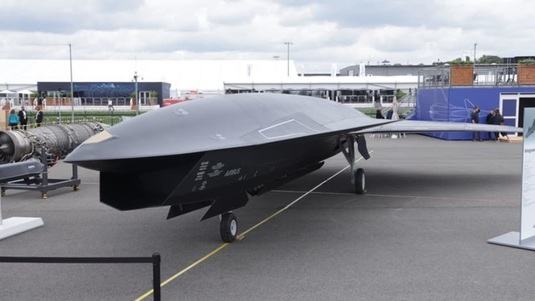 Airbus a prezentat conceptul de dronă stealth, asemănător cu un avion ”Wingman”, la o expoziție aerospațială uriașă de la Berlin