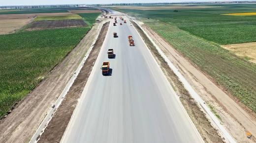 VIDEO&FOTO Umbrărescu este anunțat ca având o mobilizare spectaculoasă pe A7: Probabil că au stabilit un record național