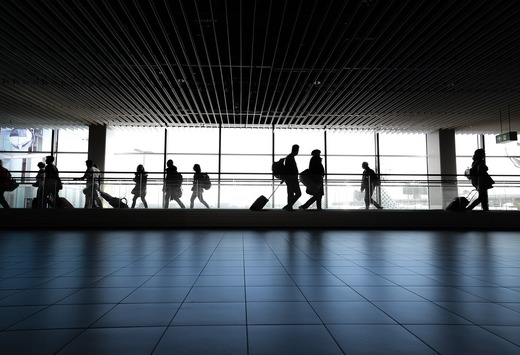 Zeci de persoane s-au îmbolnăvit pe aeroportul din Kuala Lumpur