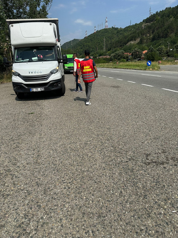 FOTO 300 de inspectori antifraudă efectuează controale în traficul rutier cu privire la aplicarea prevederilor RO e-Transport