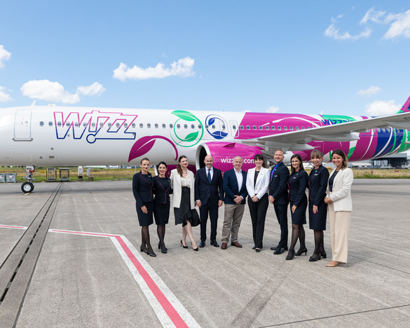 FOTO Wizz Air lansează o schemă specială de culori