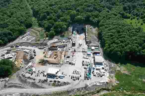 FOTO Grecii au adus al 3-lea TBM, după Varvara și Eleni, pentru a săpa al doilea cel mai lung tunel feroviar din România. 