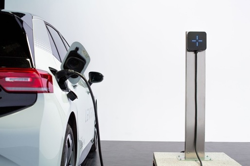 STUDIU: Mașinile electrice au ajuns deja mai ieftin de folosit decât mașinile cu benzină