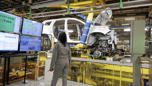 Scădere de producție la Dacia, în luna iunie și pe primele șase luni
