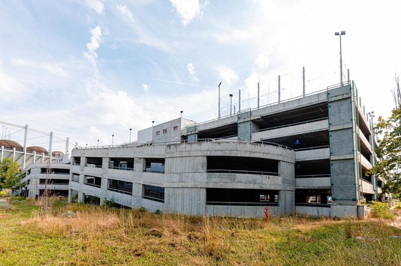 FOTO Parcarea supraterană de la Arena Națională, refăcută