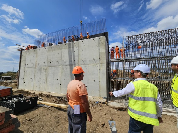 FOTO ANUNȚ - Umbrărescu se pregătește să intre cu lucrările la Autostrada Bucureștiului în zona protejată