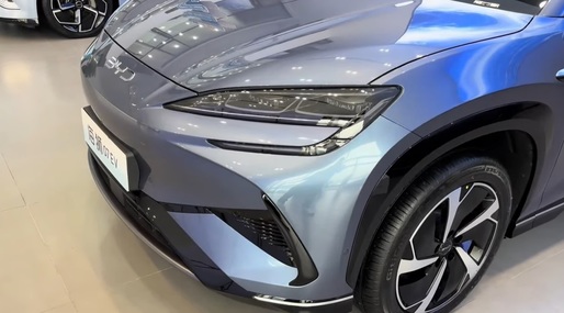 FOTO - BYD lansează hibridul cu încărcare la priză cu autonomie de 2.000 km