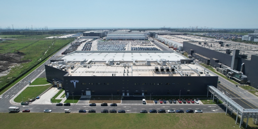 Comisia Europeană cedează în fața mașinilor Tesla. Tarifele vamale pentru mașinile produse în China au fost micșorate
