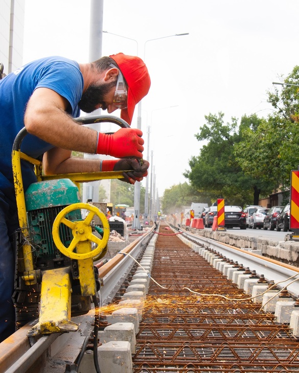 VIDEO&FOTO Lucrările de reabilitare a liniei la tramvaiul corporatiștilor avansează. Când vor fi gata. 