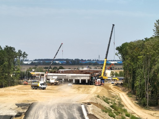 FOTO Umbrărescu primește de la stat un nou contract de autostrăzi