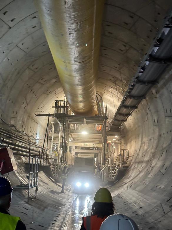 FOTO Grecii avansează puternic cu TBM-uri în al doilea cel mai lung tunel feroviar din România. 