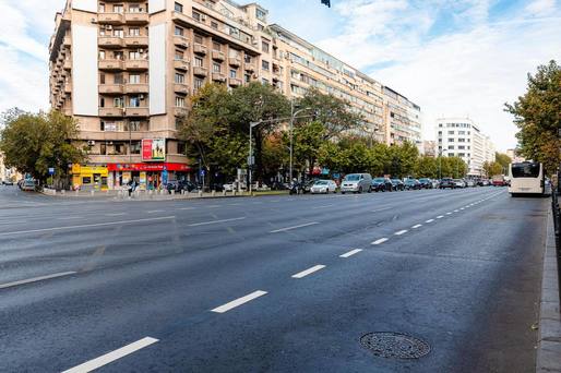 FOTO ANUNȚ Bandă unică pentru autobuze, între Universitate și Piața Romană, pe ambele sensuri