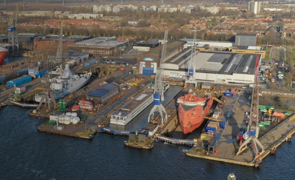 Șantierul Damen din Amsterdam. Sursă foto: https://www.damen.com/companies/shiprepair/damen-shiprepair-amsterdam