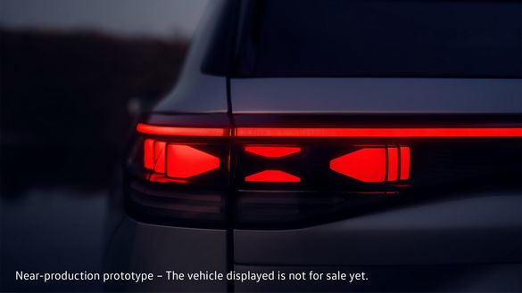 FOTO Noi imagini cu viitorul SUV VW Tayron, înlocuitorul lui Tiguan AllSpace