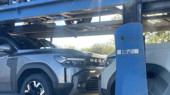 FOTO Renault Duster a intrat în producție în România, până pornește fabrica din Turcia
