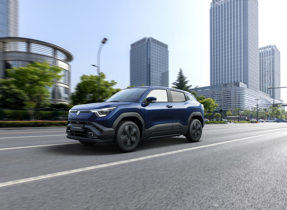 FOTO Suzuki lansează primul său vehicul 100% electric în Europa