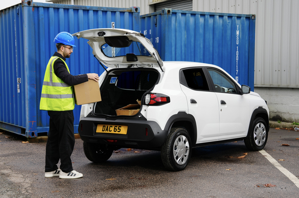 ULTIMA ORĂ FOTO Dacia relansează Spring Cargo, cel mai ieftin LCV din Europa