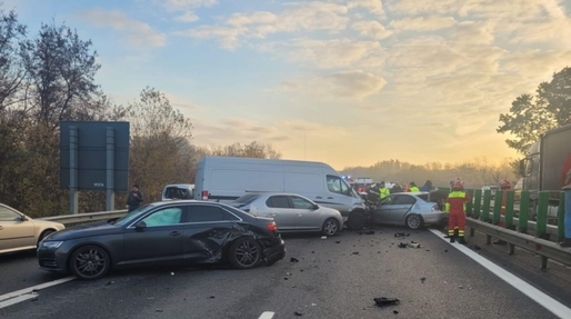 VIDEO Carambol între 11 autoturisme pe autostrada A3, București – Ploiești