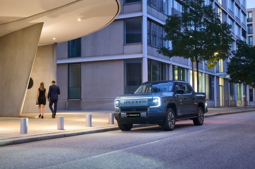 FOTO Pickup-ul Maxus electric de la SAIC, lansat în China cu motor diesel