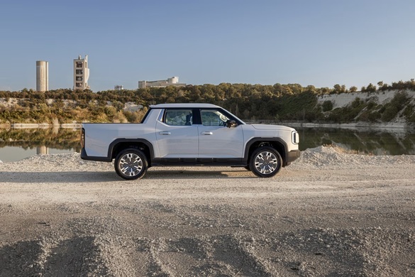 FOTO Pickup-ul Maxus electric de la SAIC, lansat în China cu motor diesel
