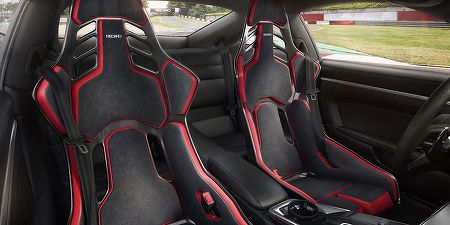 Recaro, producătorul de scaune auto, a fost salvat de la faliment, dar se mută în Italia. INEOS: "Vom primi din nou scaune"