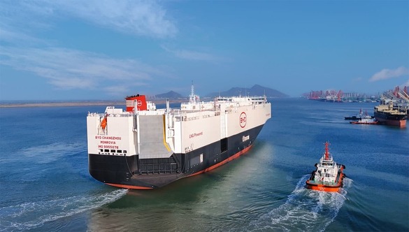China bate obiectivul istoric cu 10 ani mai devreme - Majoritatea vânzărilor de autoturisme noi vor fi electrice