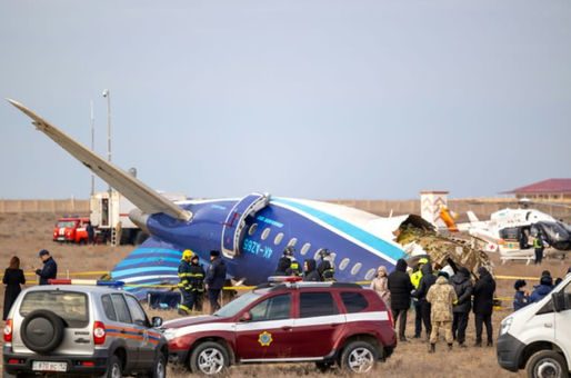 Cutiile negre ale avionului din Azerbaidjan prăbușit, recuperate, în timp ce întrebările privind implicarea rusească se adună. Ce se știe până acum