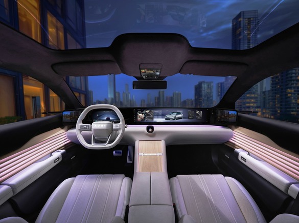 FOTO SPION Viitorul Audi E, dezvoltat în China, va fi lansat peste doar câteva luni cu sisteme care anterior ar fi părut desprinse din filmele SF