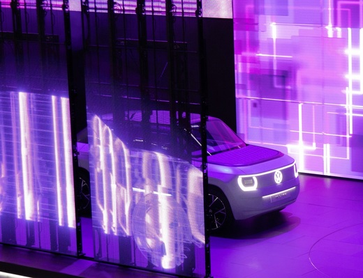 FOTO Volkswagen dezvăluie prima imagine a modelului electric ce va rivaliza cu Dacia Spring și anunță viitoarele mașini ce vor fi produse în Wolfsburg