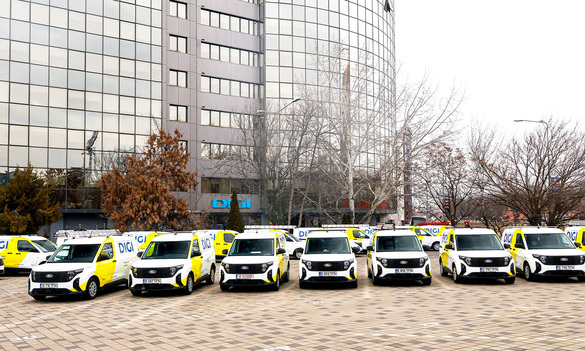 FOTO DIGI a achiziționat de la Ford Romania peste 470 de autoutilitare Ford Transit Courier