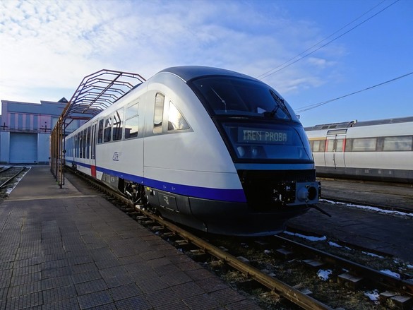 FOTO Electroputere a lansat un nou tren „Săgeata Albastră”, după o revizie capitală 