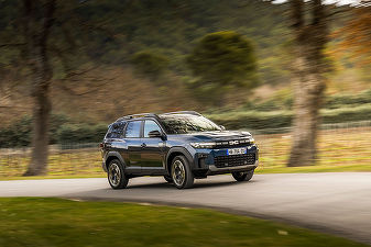 VIDEO & FOTO Primul Test-Drive cu Dacia Bigster, cu noul motor hibrid de 1.8 litri