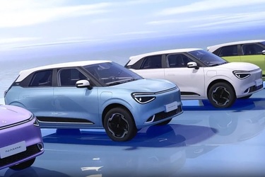 Consolidare majoră pe piața auto din China: Doi mari producători se unesc