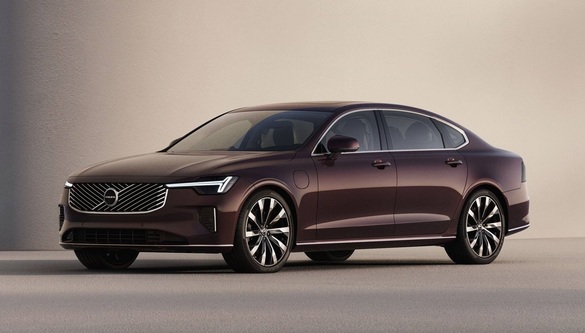 VIDEO&FOTO Volvo prelungește viața sedanului S90, după nouă ani de la debutul oficial