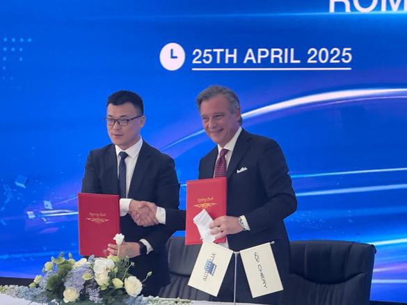 FOTO Marca Chery intră în România CONFIRMARE