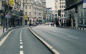 DECIZIE Circulația pe mai multe bulevarde și străzi din București, redusă la 30 km/h