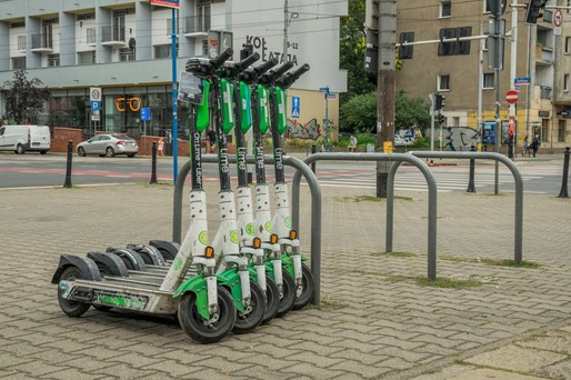 Trotinetele electrice de închiriat vor mai lipsi o perioadă de pe străzile Brașovului