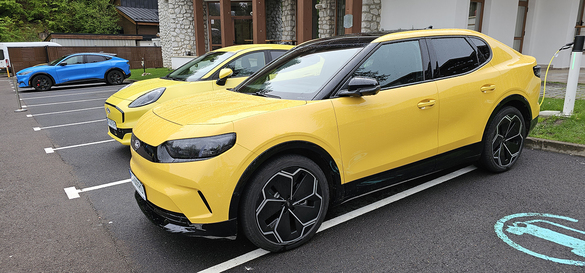 FOTO Test-Drive complet cu gama electrică europeană a Ford: Puma Gen-E plus Explorer și Capri
