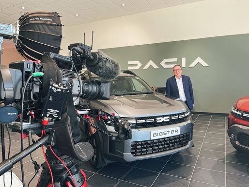Șeful Dacia, către britanici: A venit timpul ca Dacia să-și electrifice gama! Urmează două lansări electrice și două modele compacte noi, în doar doi ani